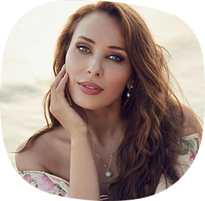 Portrait of Iulia Vantur, TV host and singer
